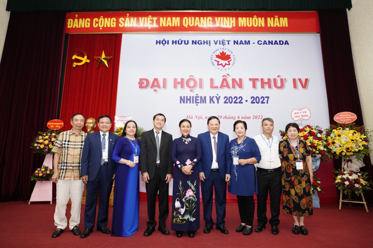 Hội hữu nghị Việt Nam - Canada nỗ lực thực hiện tốt nhiệm vụ trong tình hình mới Hội hữu nghị Việt Nam - Canada nỗ lực thực hiện tốt nhiệm vụ trong tình hình mới