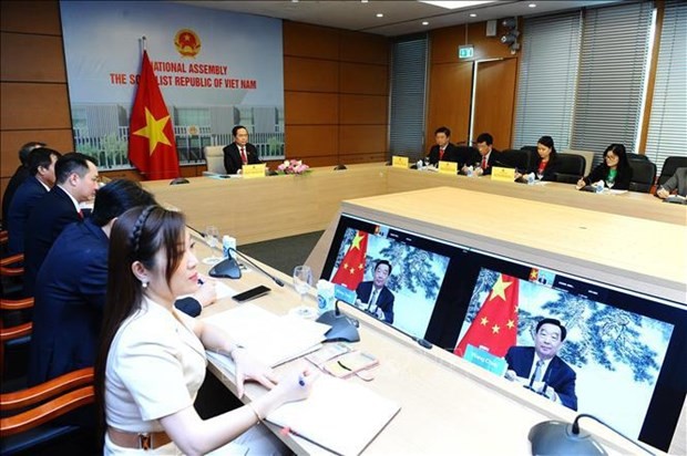 Vietnam, China Agree to Strengthen Cooperation between Legislatures Vietnam, China Agree to Strengthen Cooperation between Legislatures