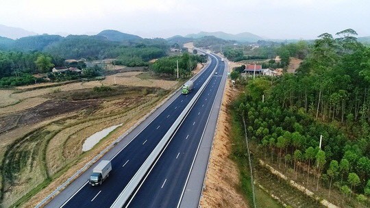 Những tuyến đường cao tốc động lực đưa vùng biên phát triển thịnh vượng Những tuyến đường cao tốc động lực đưa vùng biên phát triển thịnh vượng