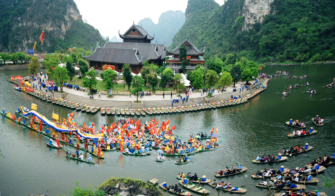 Festival Tràng An kết nối di sản - Ninh Bình 2022 Festival Tràng An kết nối di sản - Ninh Bình 2022
