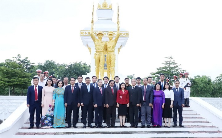 TP Đà Nẵng và tỉnh Attapeu (Lào): Đẩy mạnh hợp tác giáo dục, đầu tư và du lịch giai đoạn 2023-2027 TP Đà Nẵng và tỉnh Attapeu (Lào): Đẩy mạnh hợp tác giáo dục, đầu tư và du lịch giai đoạn 2023-2027