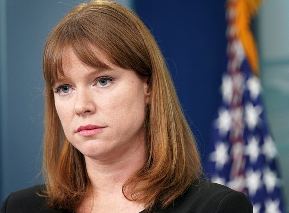Giám đốc truyền thông Nhà Trắng Kate Bedingfield - Ảnh: REUTERS