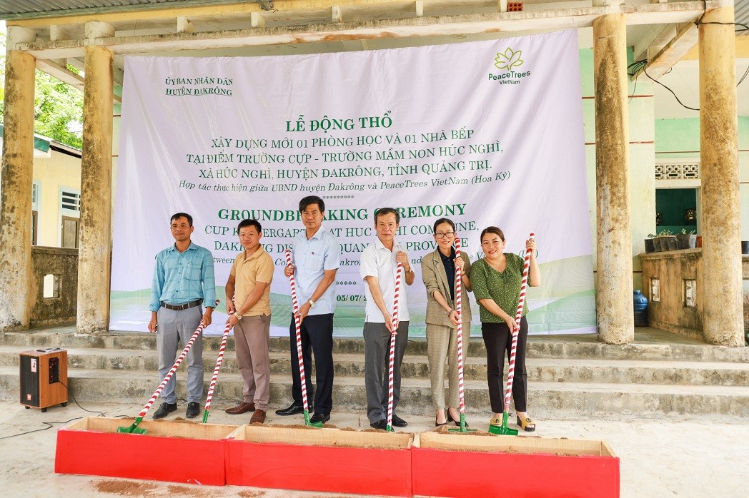 At the groundbreaking ceremony. Photo: PeaceTrees Vietnam At the groundbreaking ceremony. Photo: PeaceTrees Vietnam