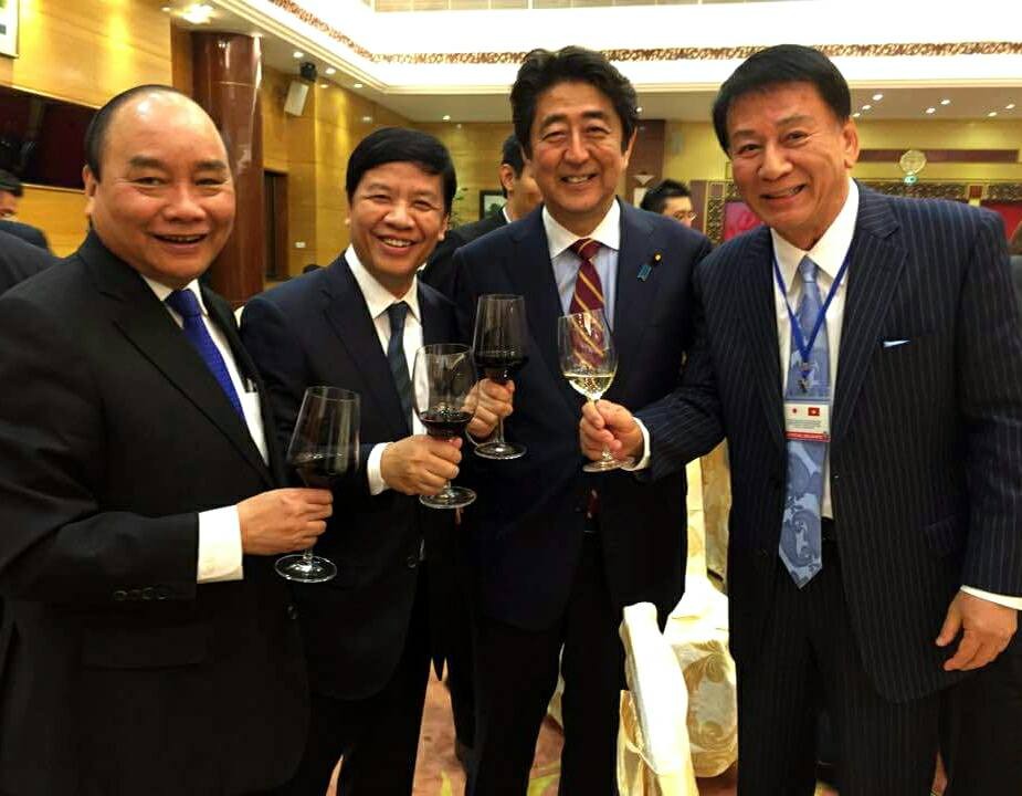 Vietnam's Leaders Pay Tribute to Former Japan PM Shinzo Abe Vietnam's Leaders Pay Tribute to Former Japan PM Shinzo Abe