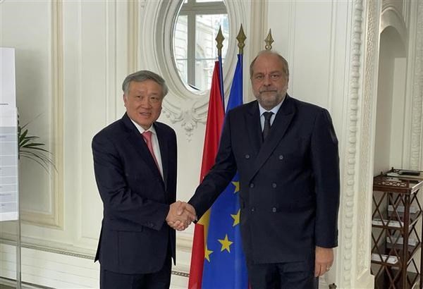 Chief Justice of Supreme People's Court Visits Germany, France Chief Justice of Supreme People's Court Visits Germany, France