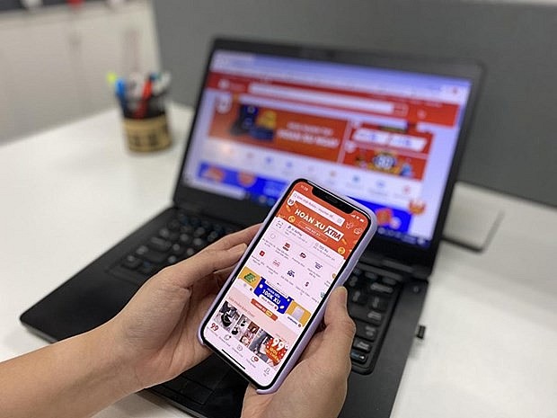 Vietnam Makes Up 15% of Total Online Shopping Market in South East Asia Vietnam Makes Up 15% of Total Online Shopping Market in Southeast Asia