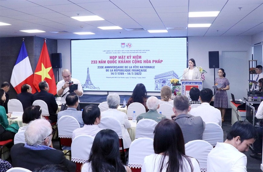 Consul General of France in HCM City Emmanuelle Pavillon-Grosser speaks at the event. Photo: VNA Consul General of France in HCM City Emmanuelle Pavillon-Grosser speaks at the event. Photo: VNA