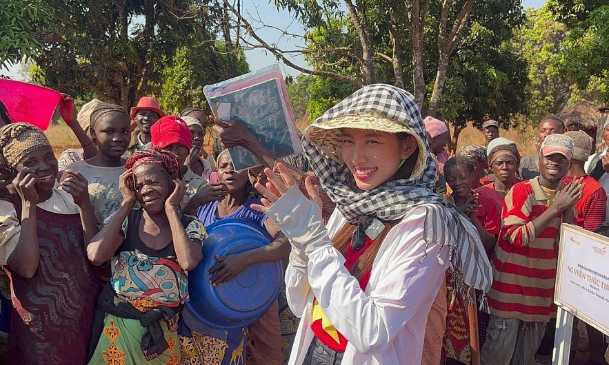 Miss Grand International Thuy Tien Brings Water to Poor Community in Angola