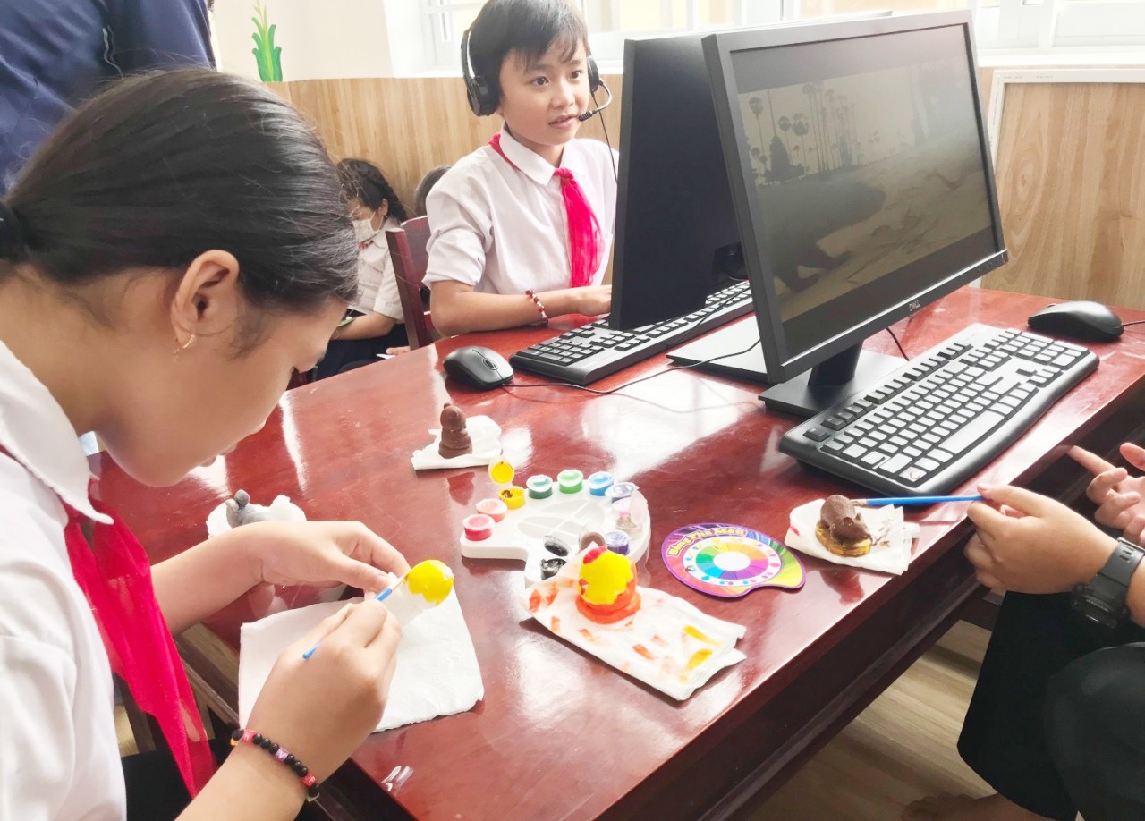 Hậu Giang: Khánh thành 2 thư viện xanh do Tổ chức Christina Noble Children’s Foundation/Anh tài trợ Hậu Giang: Khánh thành 2 thư viện xanh do Tổ chức Christina Noble Children’s Foundation/Anh tài trợ