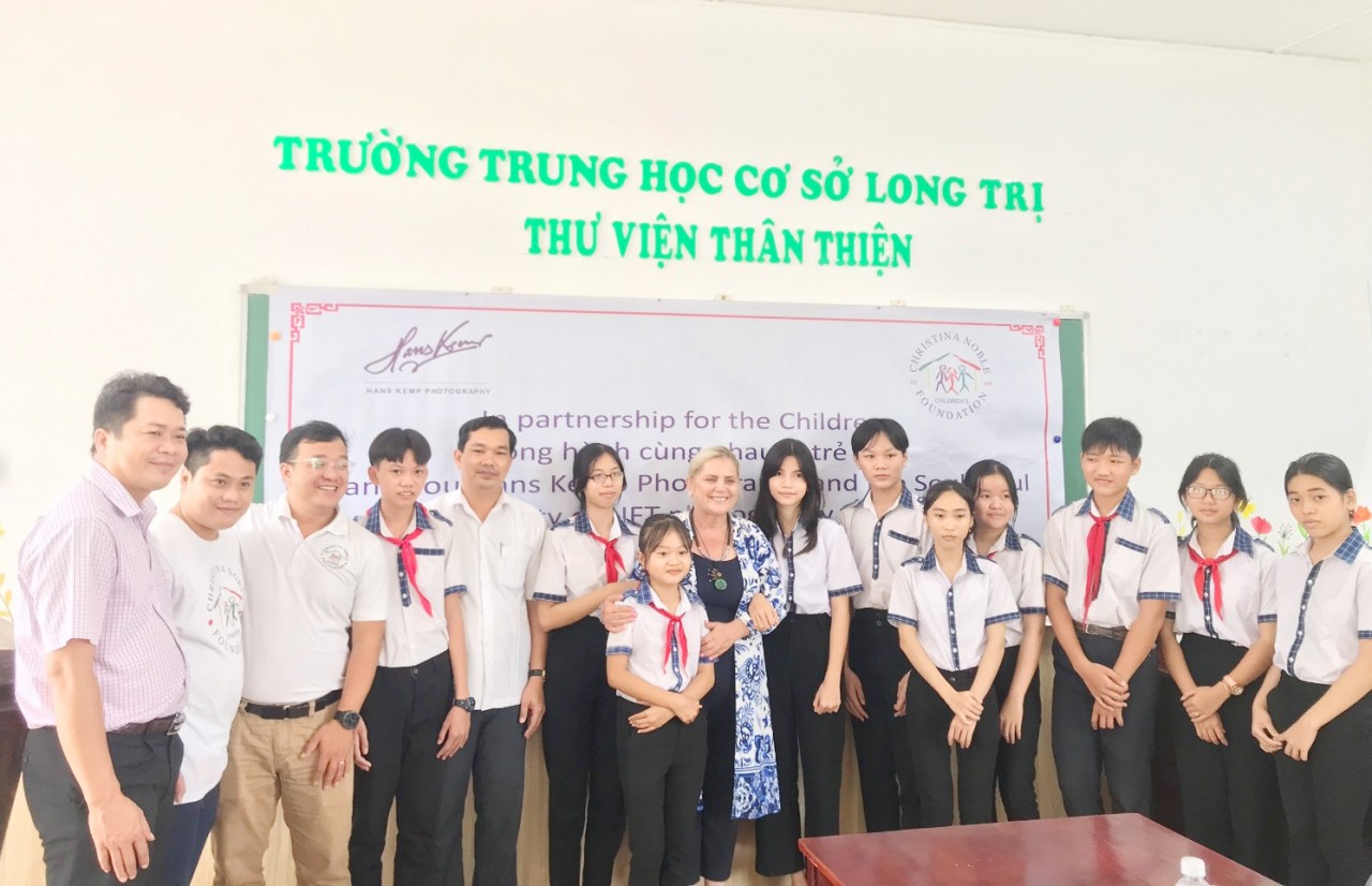 Hậu Giang: Khánh thành 2 thư viện xanh do Tổ chức Christina Noble Children’s Foundation/Anh tài trợ Hậu Giang: Khánh thành 2 thư viện xanh do Tổ chức Christina Noble Children’s Foundation/Anh tài trợ