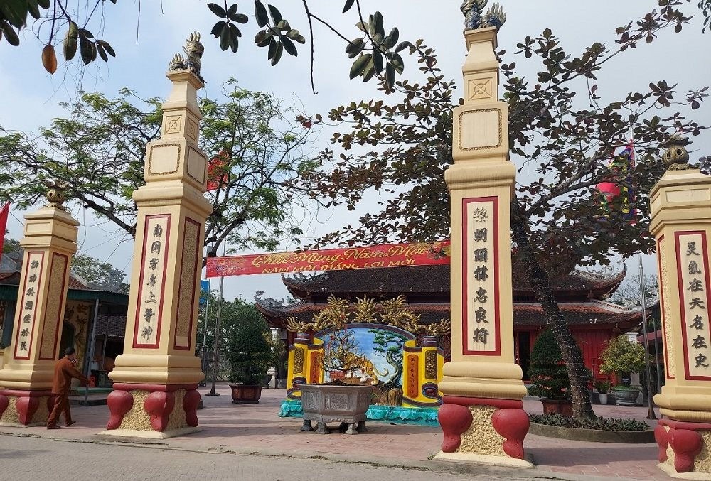 Ông Hoàng Mười – Huyền thoại và di tích lịch sử Ông Hoàng Mười – Huyền thoại và di tích lịch sử