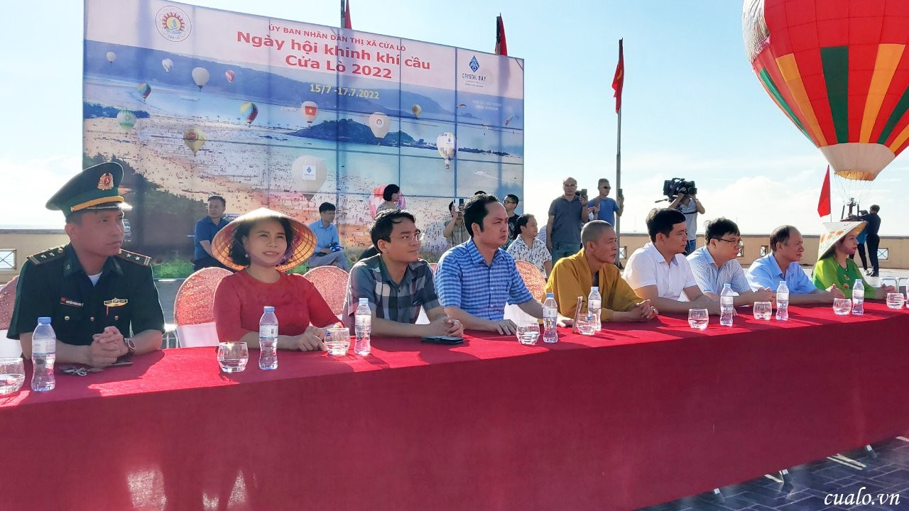 Cửa Lò khai mạc ngày hội Khinh khí cầu năm 2022 Cửa Lò khai mạc ngày hội Khinh khí cầu năm 2022