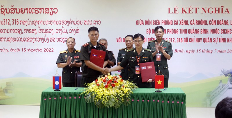 Nhiều hoạt động giao lưu hữu nghị, thắm đậm tình nghĩa giữa Bộ đội Biên phòng Việt Nam - Lào Nhiều hoạt động giao lưu hữu nghị, thắm đậm tình nghĩa giữa Bộ đội Biên phòng Việt Nam - Lào