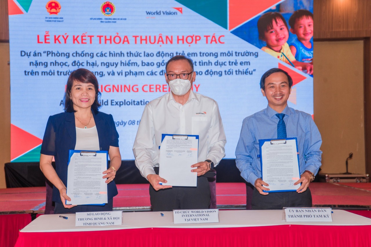 World Vision Việt Nam tổ chức nhiều hoạt động phòng chống xâm hại và tai nạn thương tích trẻ em World Vision Việt Nam tổ chức nhiều hoạt động phòng chống xâm hại và tai nạn thương tích trẻ em