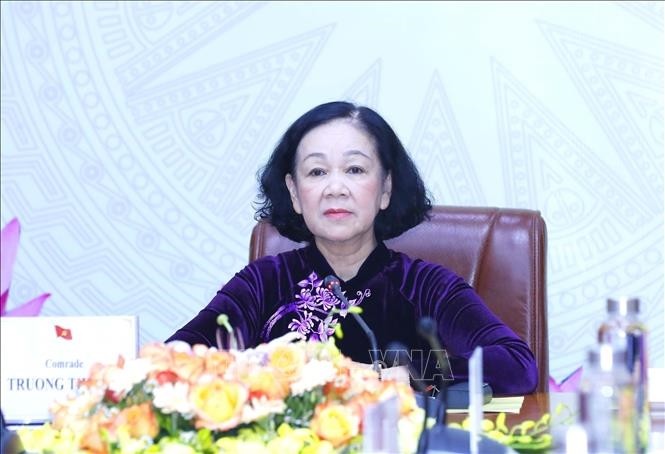 Vietnamese, Chinese Parties to Better Personnel Training Vietnamese, Chinese Parties to Better Personnel Training