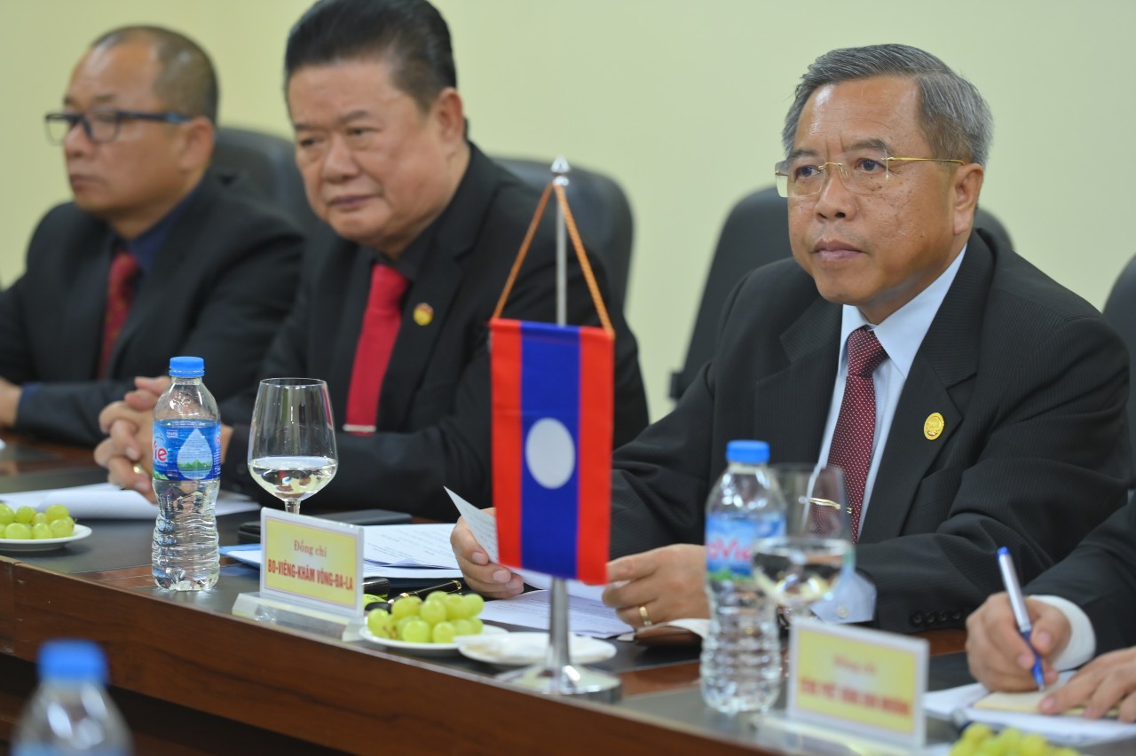 Viện sĩ. GS. TS Boviengkham Vongdara - Chủ tịch Hội hữu nghị Lào - Việt Nam