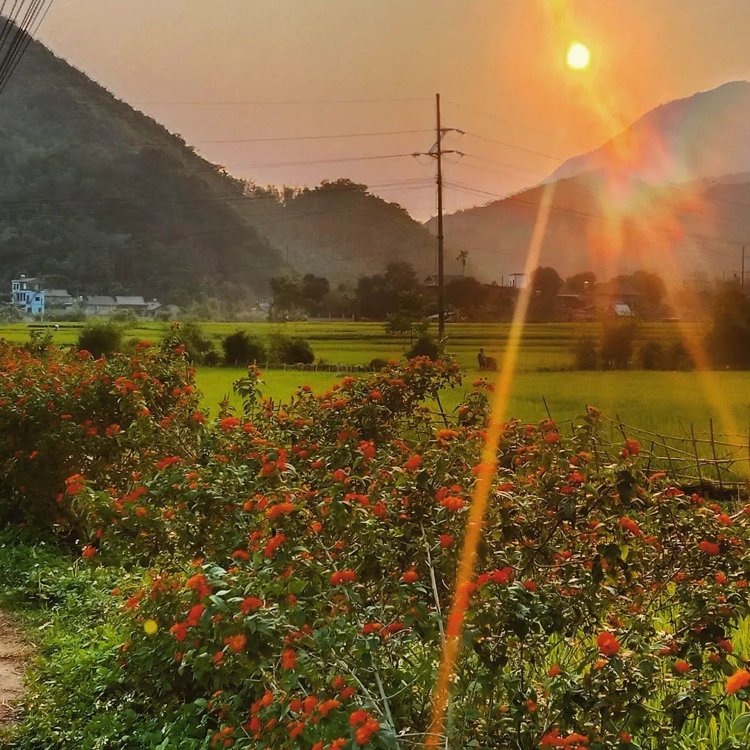Mai Chau - The Ideal Weekend Retreat from the City Mai Chau - The Ideal Weekend Retreat from the City