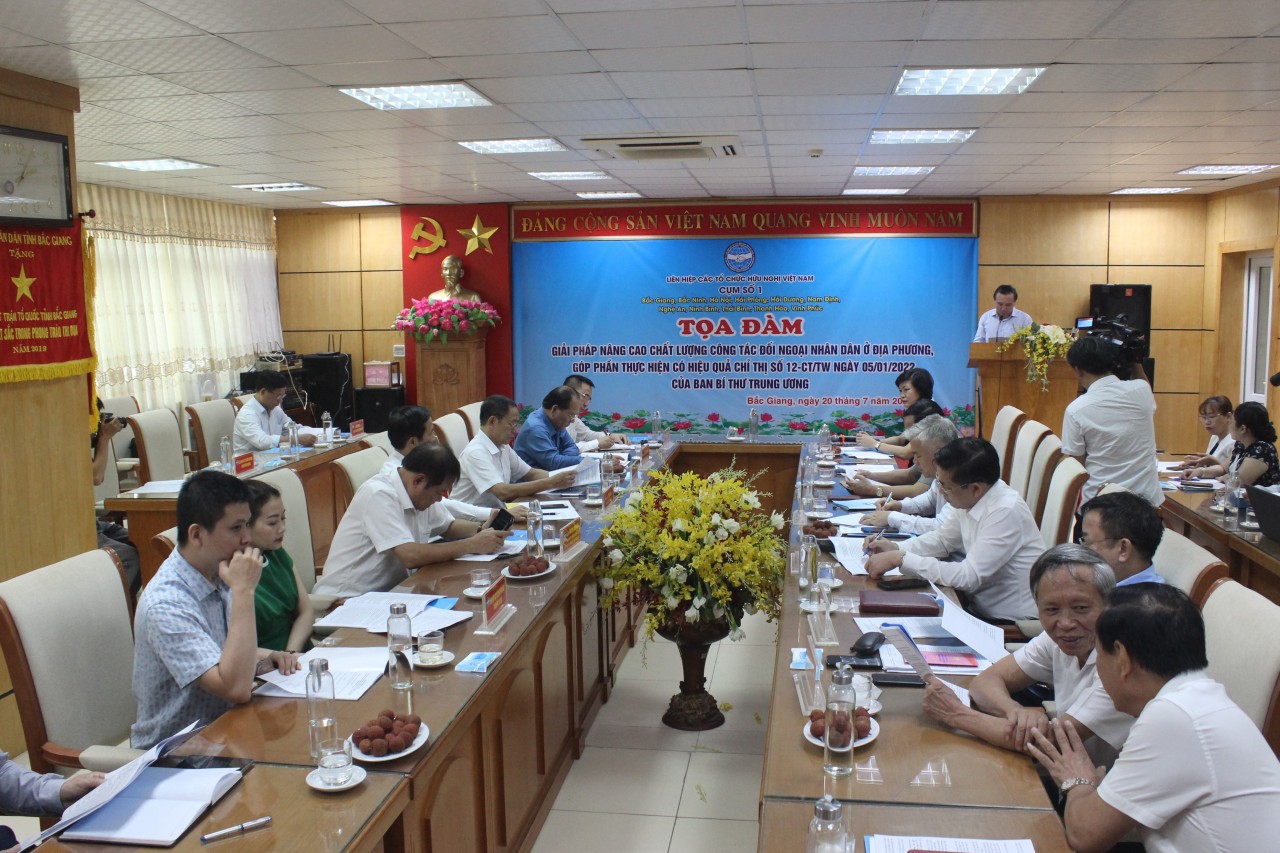 Tìm kiếm giải pháp hiệu quả để nâng cao chất lượng công tác đối ngoại nhân dân trong tình hình mới