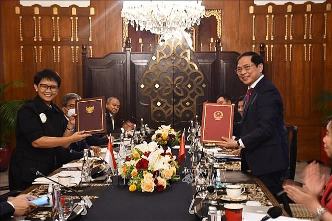 Vietnam, Indonesia Seek Ways to Boost Bilateral Ties Vietnam, Indonesia Seek Ways to Boost Bilateral Ties
