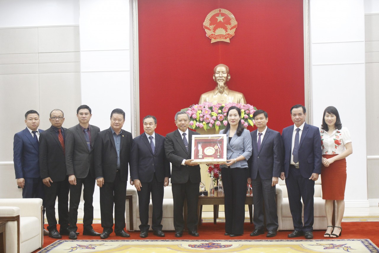 Tăng cường hợp tác giữa Quảng Ninh và ba tỉnh Bắc Lào kết nghĩa Tăng cường hợp tác giữa Quảng Ninh và ba tỉnh Bắc Lào kết nghĩa