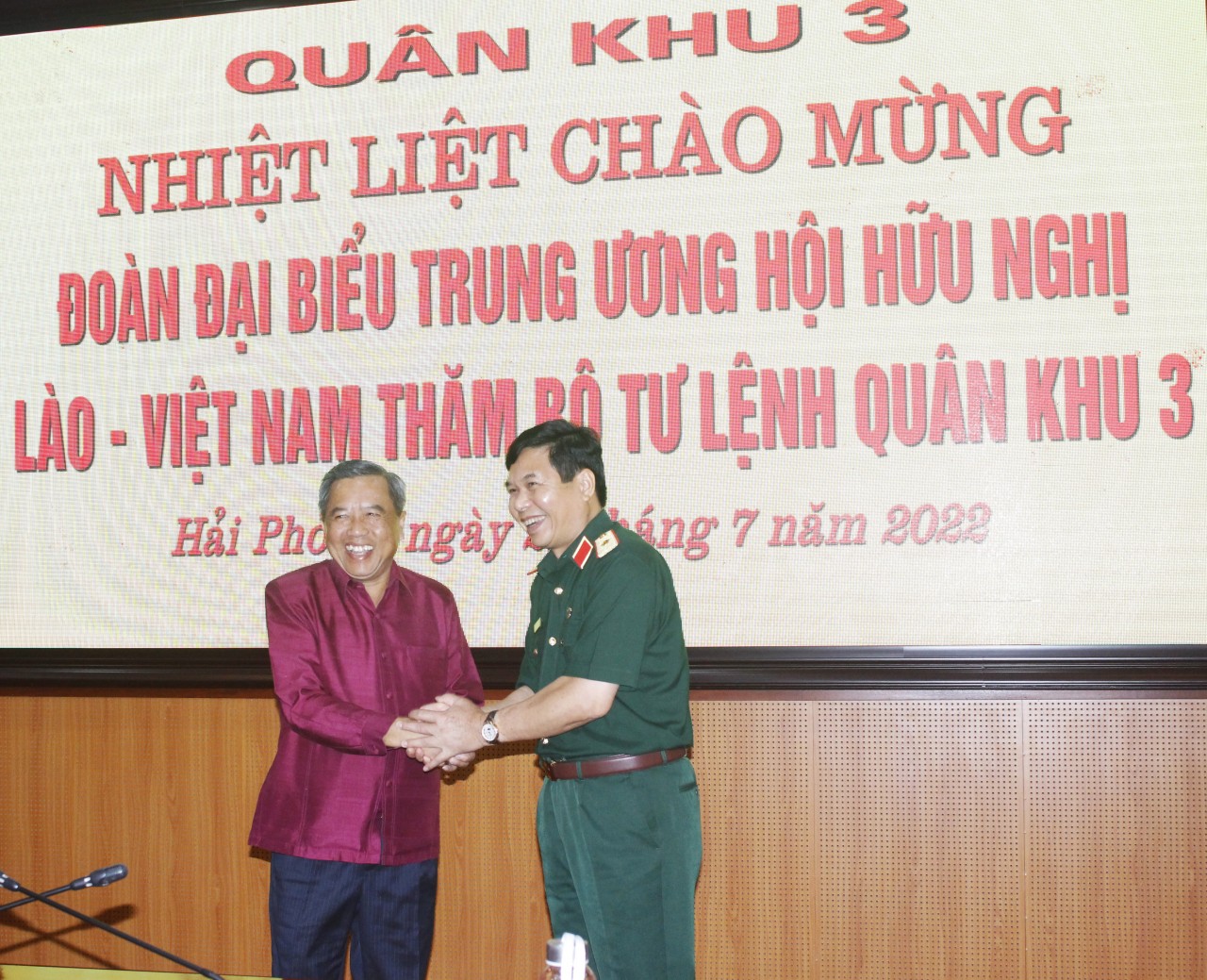 Phối hợp tìm kiếm, quy tập hài cốt liệt sĩ Quân khu 3 tại Lào Phối hợp tìm kiếm, quy tập hài cốt liệt sĩ Quân khu 3 tại Lào
