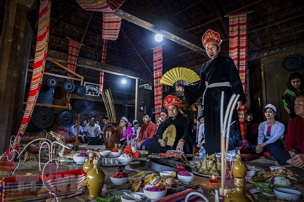 Bảo tồn “Biên niên sử truyền miệng” xứ Mường