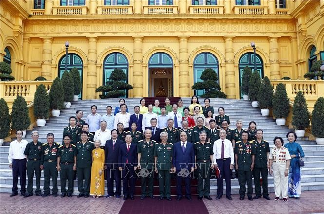 Cần sự chung tay của toàn xã hội để chăm sóc, hỗ trợ người có công | Xã hội | Vietnam+ (VietnamPlus) Cần sự chung tay của toàn xã hội để chăm sóc, hỗ trợ người có công | Xã hội | Vietnam+ (VietnamPlus)