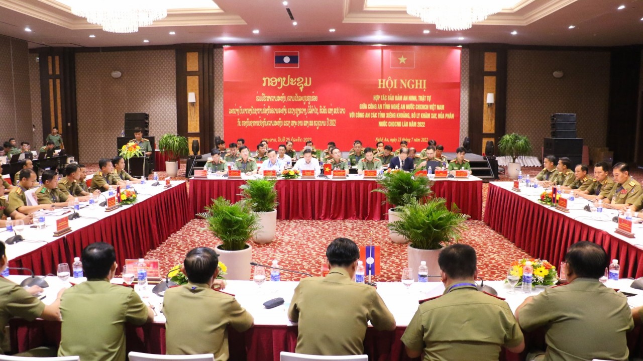 Nghệ An và 03 tỉnh nước bạn Lào tăng cường quan hệ hữu nghị, hợp tác bảo đảm an ninh trật tự Nghệ An và 03 tỉnh nước bạn Lào tăng cường quan hệ hữu nghị, hợp tác bảo đảm an ninh trật tự