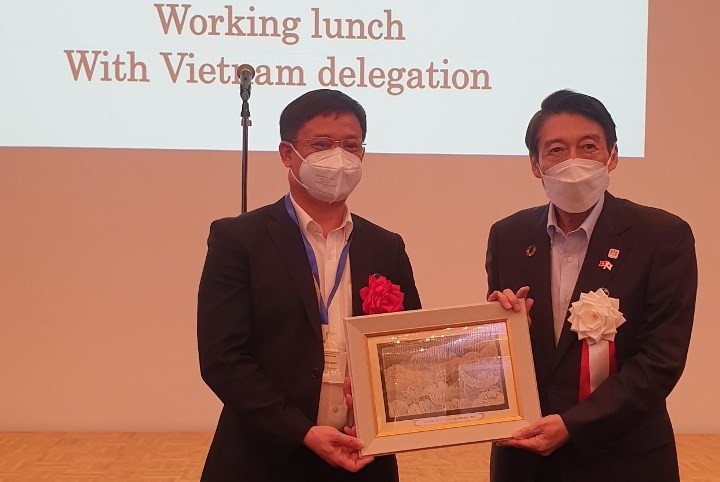Thừa Thiên Huế giới thiệu tiềm năng, thế mạnh và xúc tiến đầu tư, hợp tác với Nhật Bản Thừa Thiên Huế giới thiệu tiềm năng, thế mạnh và xúc tiến đầu tư, hợp tác với Nhật Bản