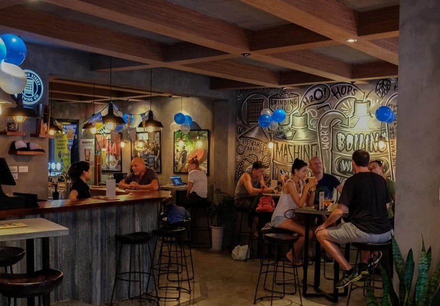 US Magazine Readers Vote 10 Best Bars In Vietnam US Magazine Readers Vote 10 Best Bars In Vietnam