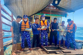 Tuyên truyền Luật CSBVN cho ngư dân:  Nâng cao nhận thức pháp luật về phòng, chống IUU