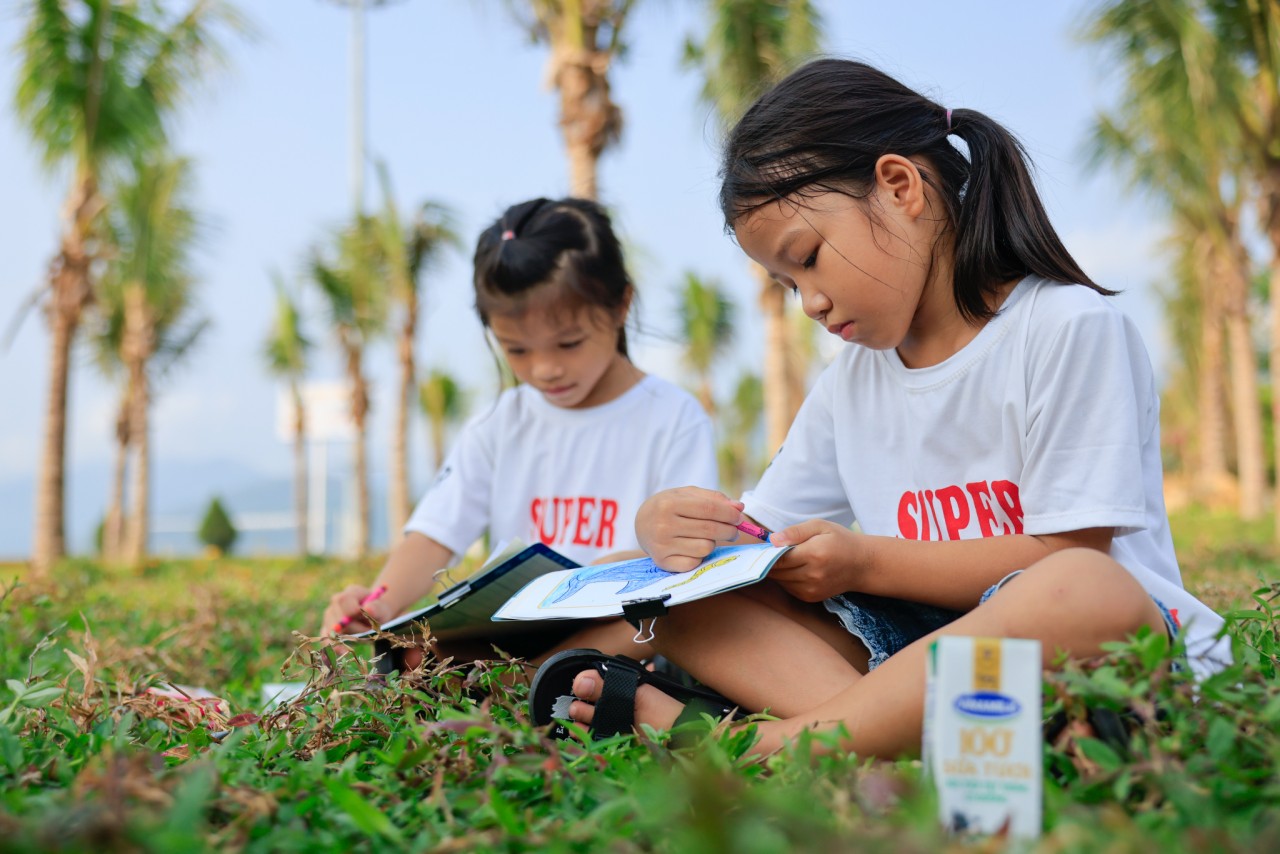 Những khoảnh khắc đẹp trên hành trình của Quỹ sữa Vươn cao Việt Nam năm thứ 15 Những khoảnh khắc đẹp trên hành trình của Quỹ sữa Vươn cao Việt Nam năm thứ 15