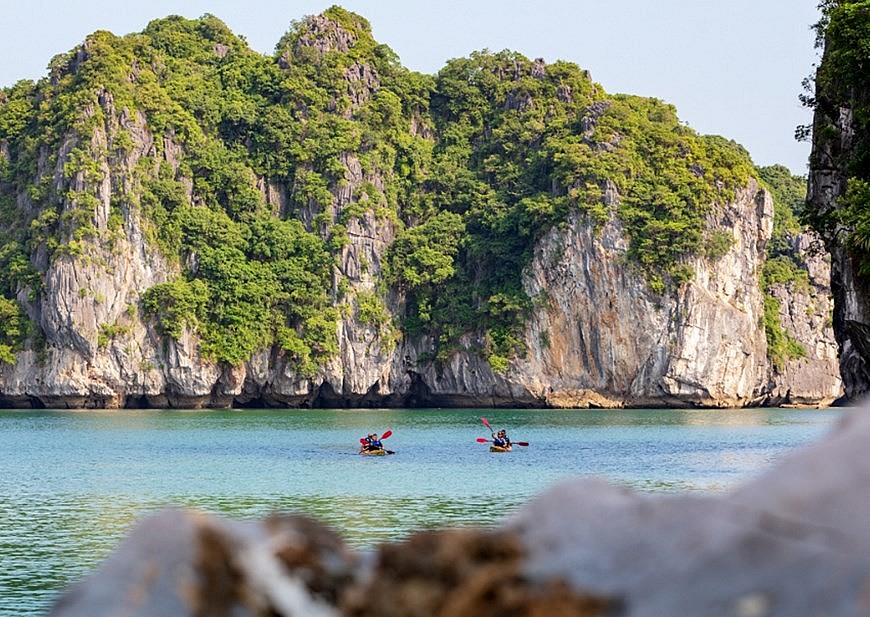 US Magazine Names Lan Ha Bay Among Most Beautiful Places in Southeast Asia US Magazine Names Lan Ha Bay Among Most Beautiful Places in Southeast Asia