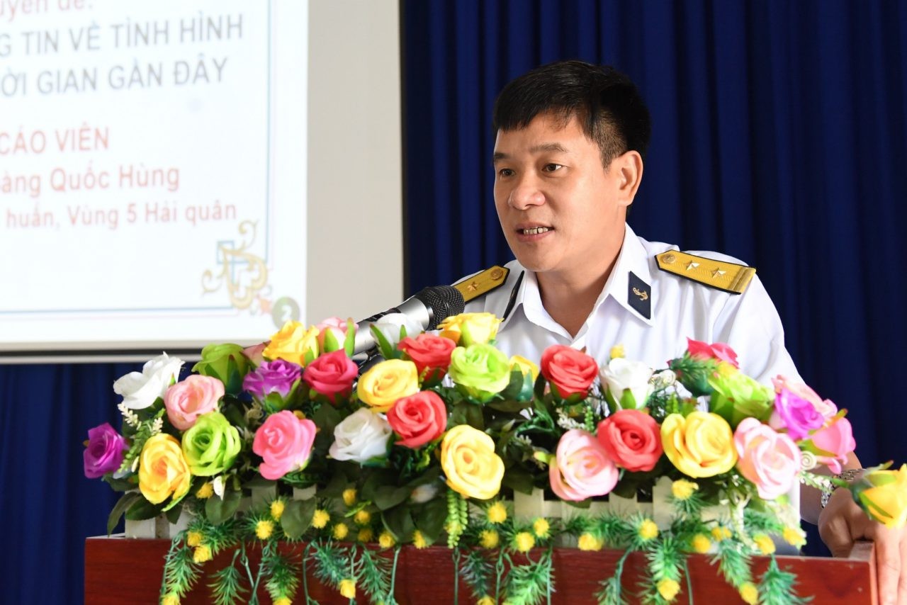 Bộ Tư lệnh Vùng 5 Hải quân tuyên truyền biển, đảo cho cán bộ, hội viên phụ nữ tỉnh Kiên Giang Bộ Tư lệnh Vùng 5 Hải quân tuyên truyền biển, đảo cho cán bộ, hội viên phụ nữ tỉnh Kiên Giang