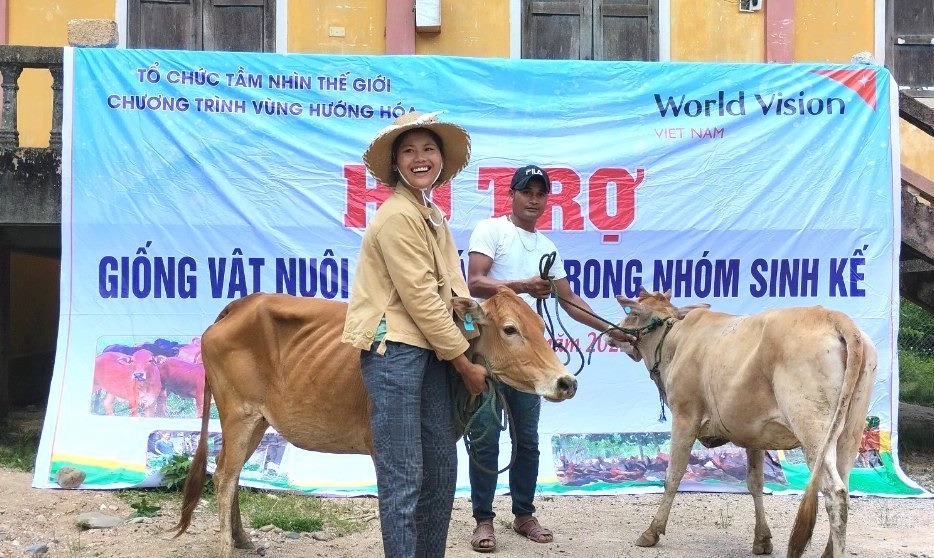 World Vision Việt Nam hỗ trợ sinh kế cho 236 hộ gia đình tại Quảng Trị World Vision Việt Nam hỗ trợ sinh kế cho 236 hộ gia đình tại Quảng Trị