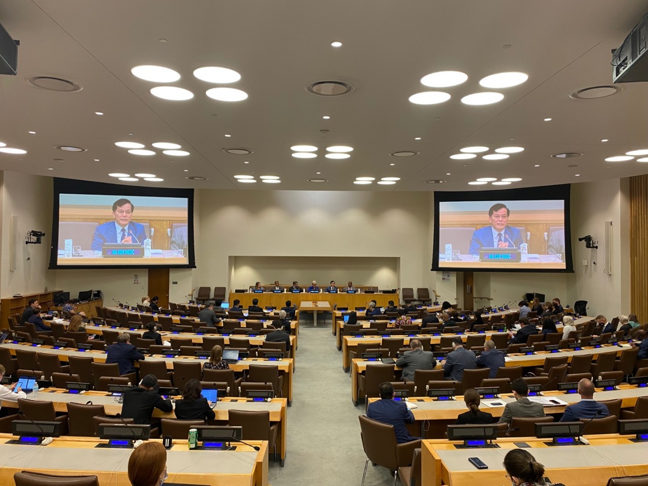 Việt Nam thực hiện nghiêm túc và đầy đủ các nghĩa vụ quốc gia của mình với IAEA Việt Nam thực hiện nghiêm túc và đầy đủ các nghĩa vụ quốc gia của mình với IAEA