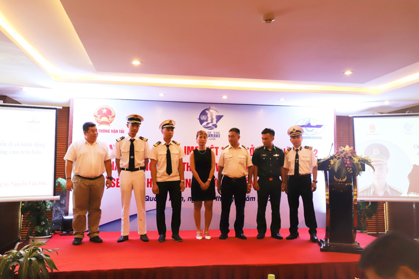 IMO gửi thư khen trung úy biên phòng vì đã có hành động dũng cảm cứu người trên biển IMO gửi thư khen trung úy biên phòng vì đã có hành động dũng cảm cứu người trên biển