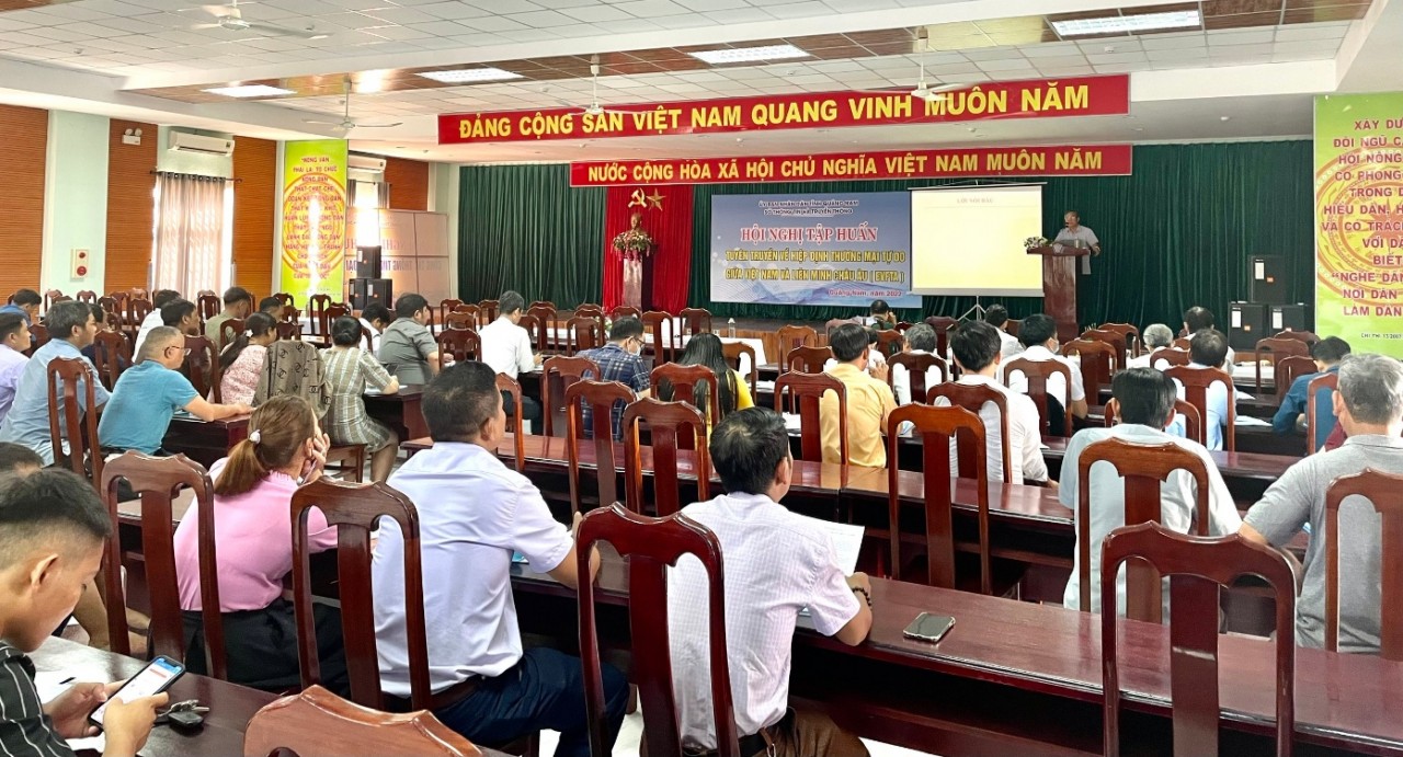 Quảng Nam tập huấn tuyên truyền về EVFTA cho cán bộ phụ trách văn hoá - thông tin Quảng Nam tập huấn tuyên truyền về EVFTA cho cán bộ phụ trách văn hoá - thông tin