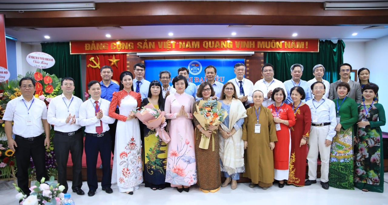Các đại biểu được bầu vào ban ch Các đại biểu được bầu vào ban ch