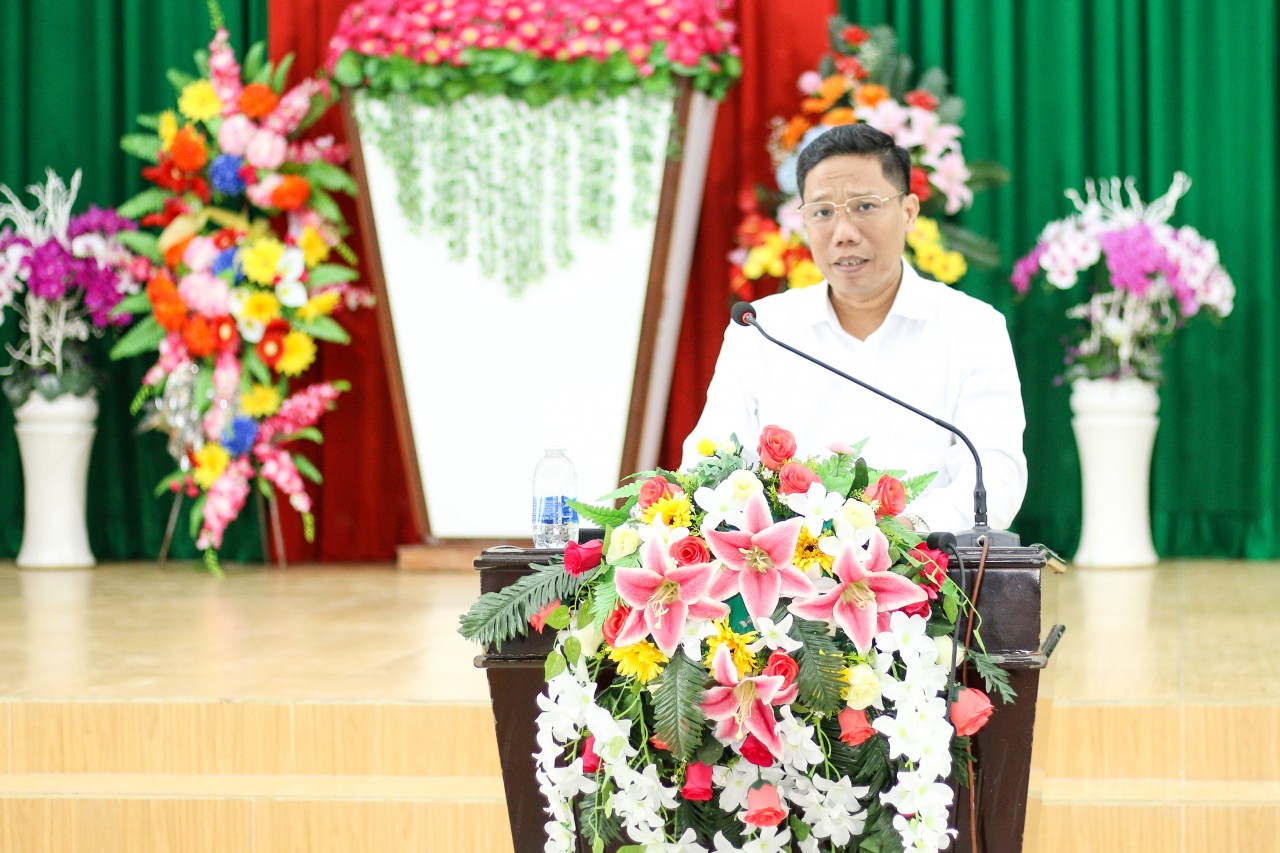 Cần Thơ tuyên dương những nạn nhân chất độc da cam vượt khó tiêu biểu Cần Thơ tuyên dương những nạn nhân chất độc da cam vượt khó tiêu biểu