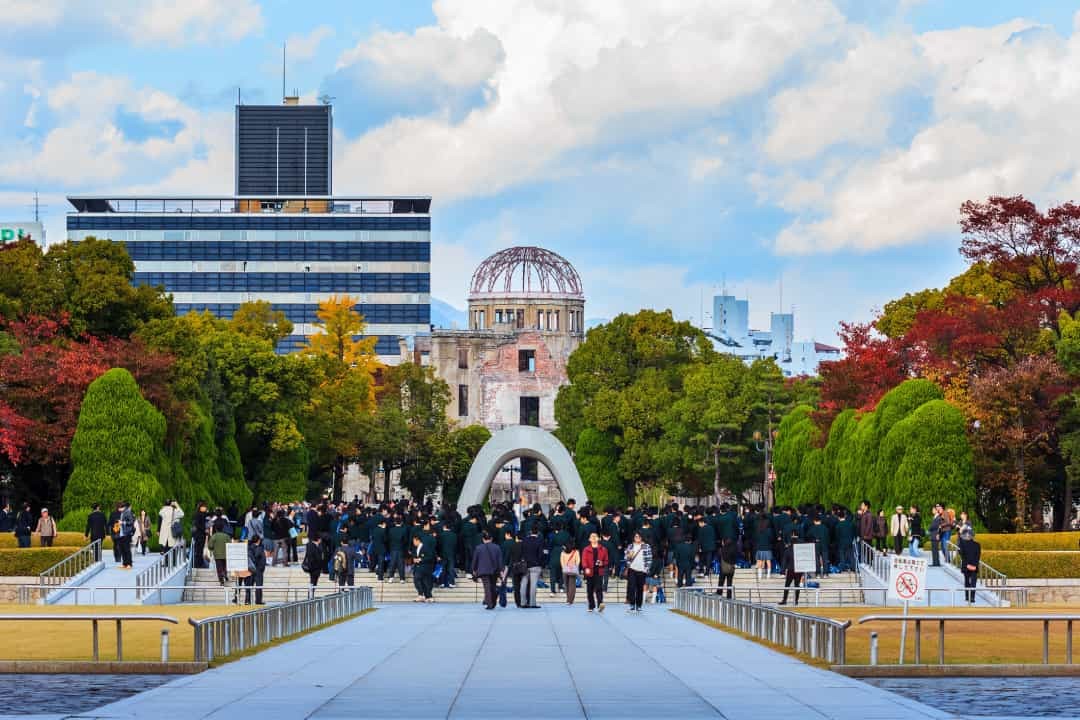 Cuộc sống đâm chồi nảy lộc ở Hiroshima và Nagasaki Cuộc sống đâm chồi nảy lộc ở Hiroshima và Nagasaki