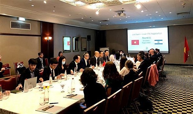Former Israeli PM in Vietnam for Development Talks