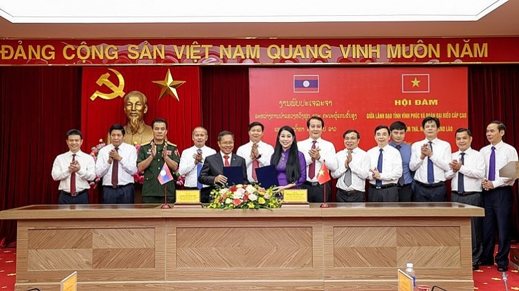 Tăng cường hợp tác hữu nghị giữa hai tỉnh Vĩnh Phúc và Luông Nậm Thà Tăng cường hợp tác hữu nghị giữa hai tỉnh Vĩnh Phúc và Luông Nậm Thà