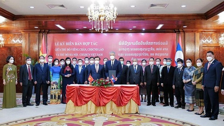 Hà Nội thúc đẩy đầu tư, thương mại với thủ đô Vientiane (Lào) Hà Nội thúc đẩy đầu tư, thương mại với thủ đô Vientiane (Lào)