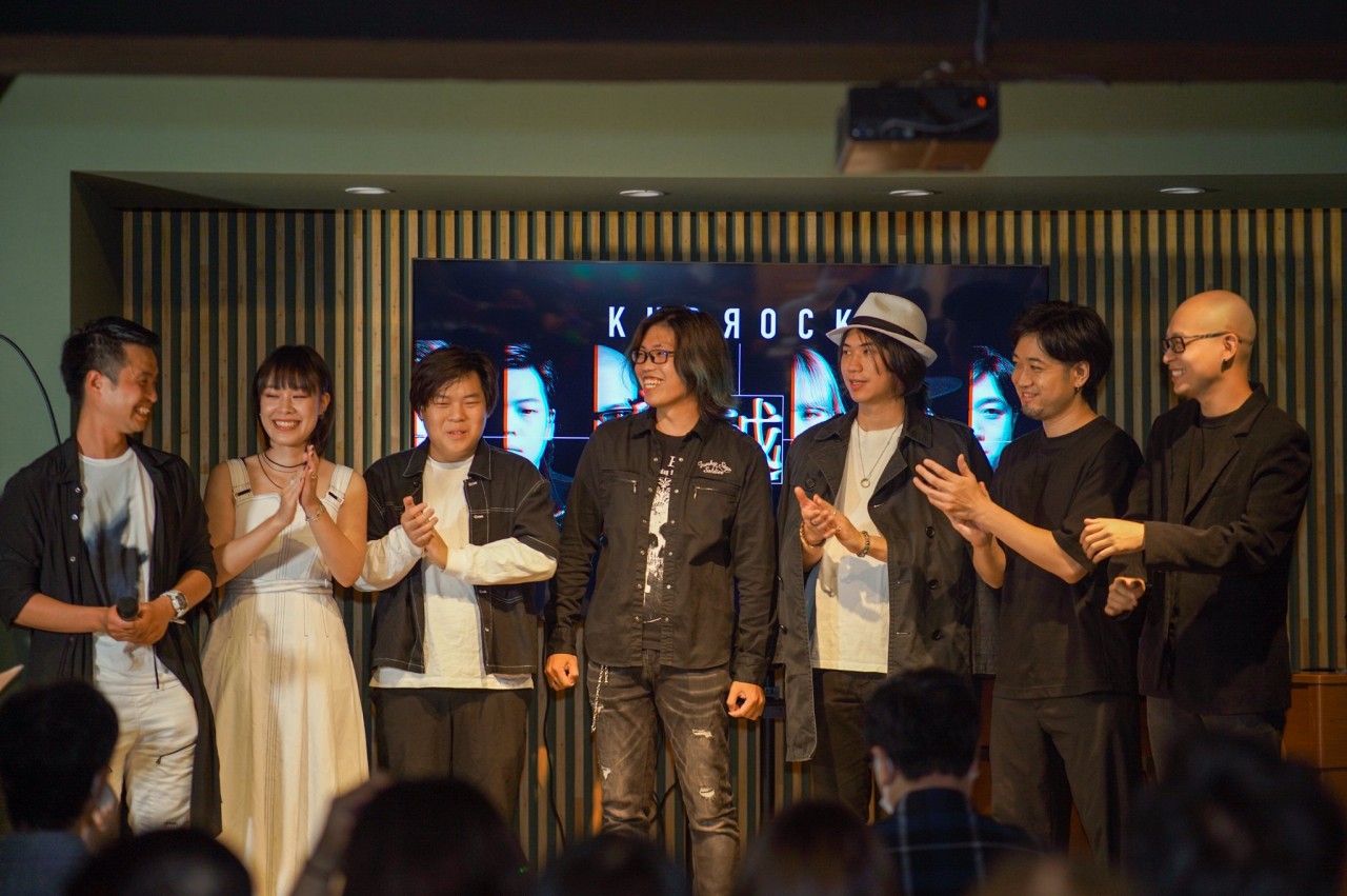 Vietnamese Rock Band Soaring in Japanese Music Scene Vietnamese Rock Band Soaring in Japanese Music Scene