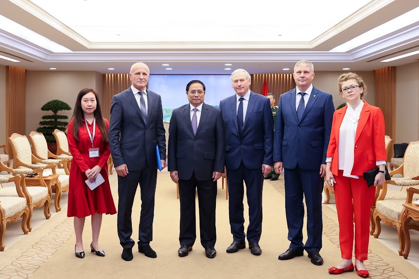 Thủ tướng Phạm Minh Chính tiếp Đoàn các nhà khoa học Nga Thủ tướng Phạm Minh Chính tiếp Đoàn các nhà khoa học Nga