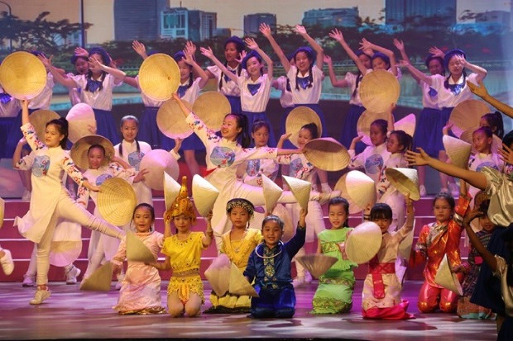 Vietnam, Laos, Cambodia Children Meet for Cultural Exchange in Ho Chi Minh City Vietnam, Laos, Cambodia Children Meet for Cultural Exchange in Ho Chi Minh City