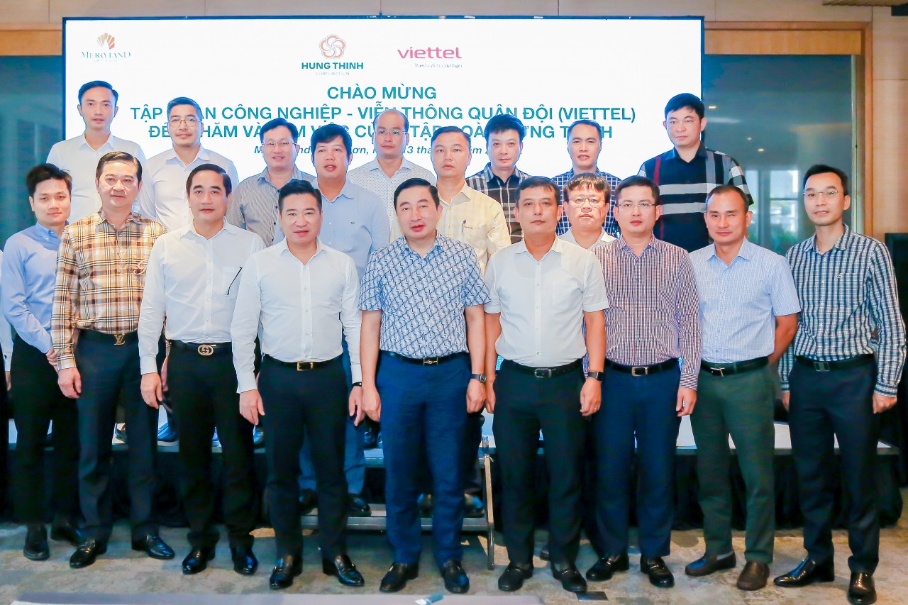 Đại diện Lãnh đạo Tập đoàn Hưng Thịnh và Tập đoàn Viettel trong buổi làm việc tại Quy Nhơn, ngày 12-13/8. Đại diện Lãnh đạo Tập đoàn Hưng Thịnh và Tập đoàn Viettel trong buổi làm việc tại Quy Nhơn, ngày 12-13/8.