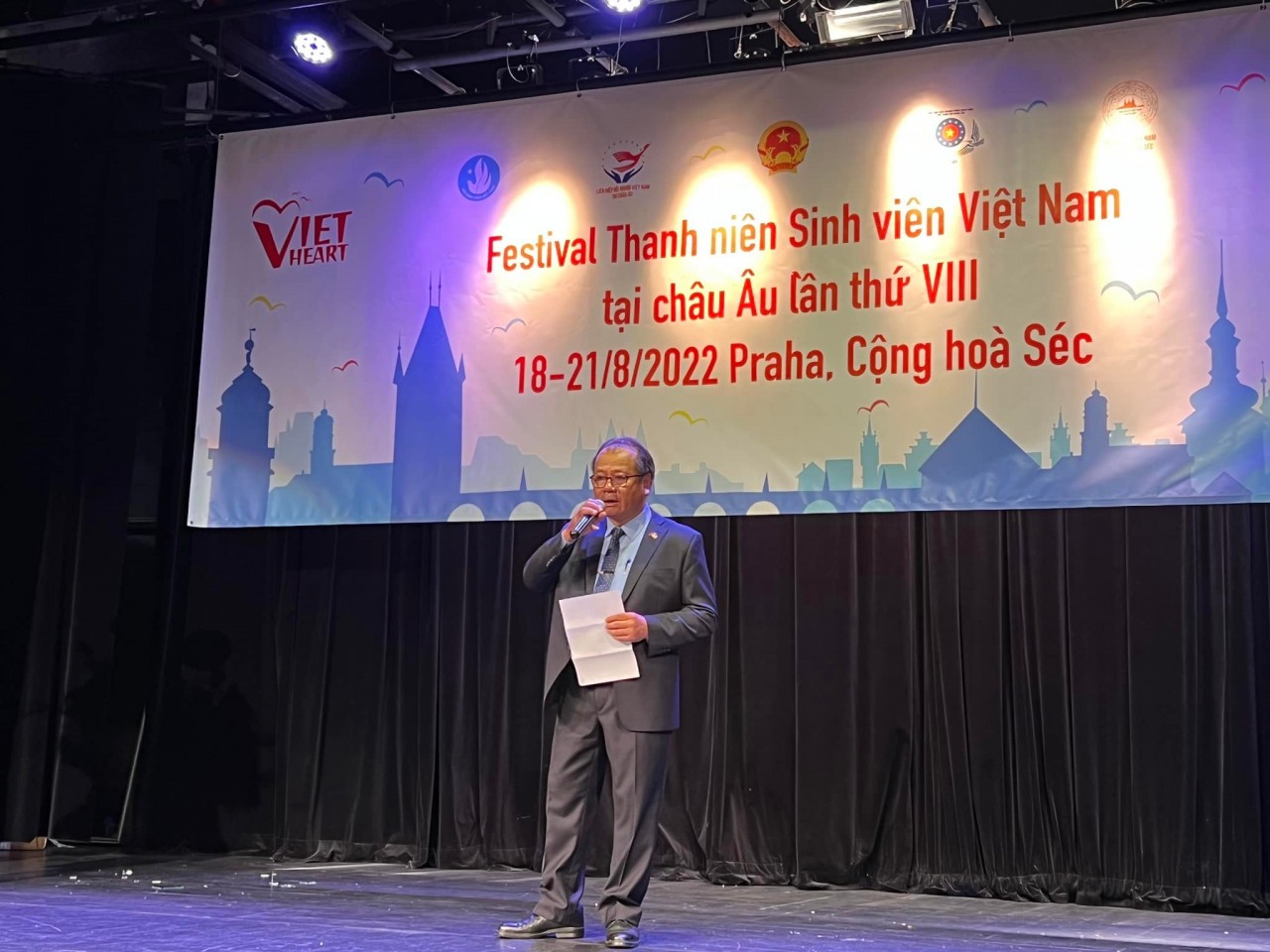 Sôi động festival thanh niên, sinh viên Việt Nam tại Châu Âu Sôi động festival thanh niên, sinh viên Việt Nam tại Châu Âu