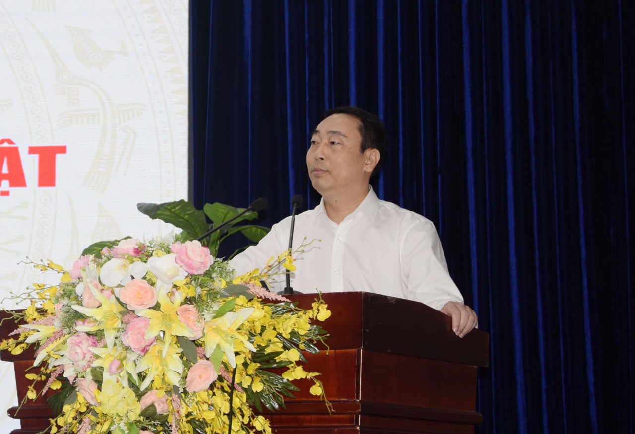 Cà Mau: 10 năm, triển khai hơn 20 Chương trình, Đề án phổ biến, giáo dục pháp luật Cà Mau: 10 năm, triển khai hơn 20 Chương trình, Đề án phổ biến, giáo dục pháp luật